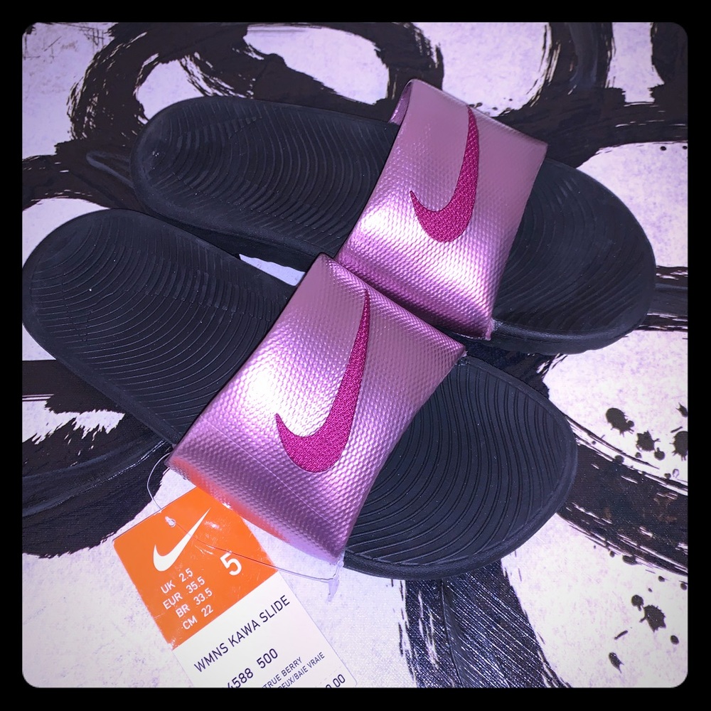 Nike kawa slides - size 5